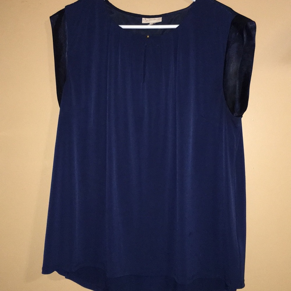 Blouse - Picture 2 of 2